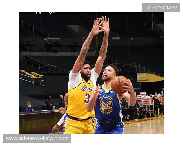 2026 NBA 球队市值排行榜：尼克斯与金州勇士的榜首之争进入白热化阶段。